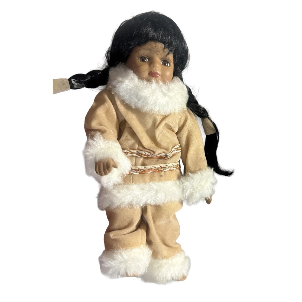 Alaskan Friends Inuit Style Souvenir Doll Faux Fur Trimmed Outfit 7 Inch Vintage